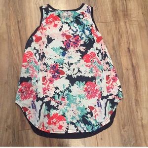 Floral back tunic